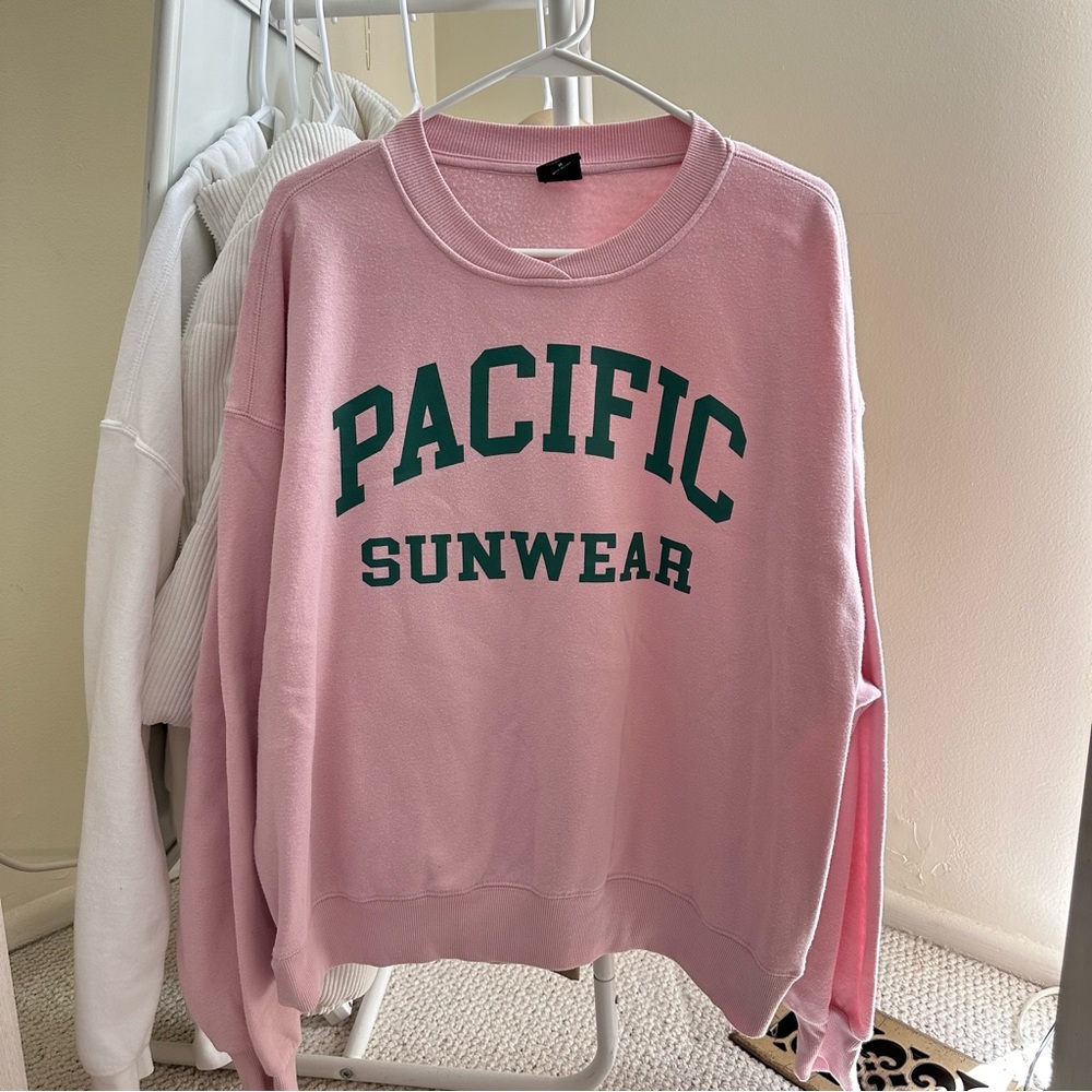 pacsun pink and green crewneck